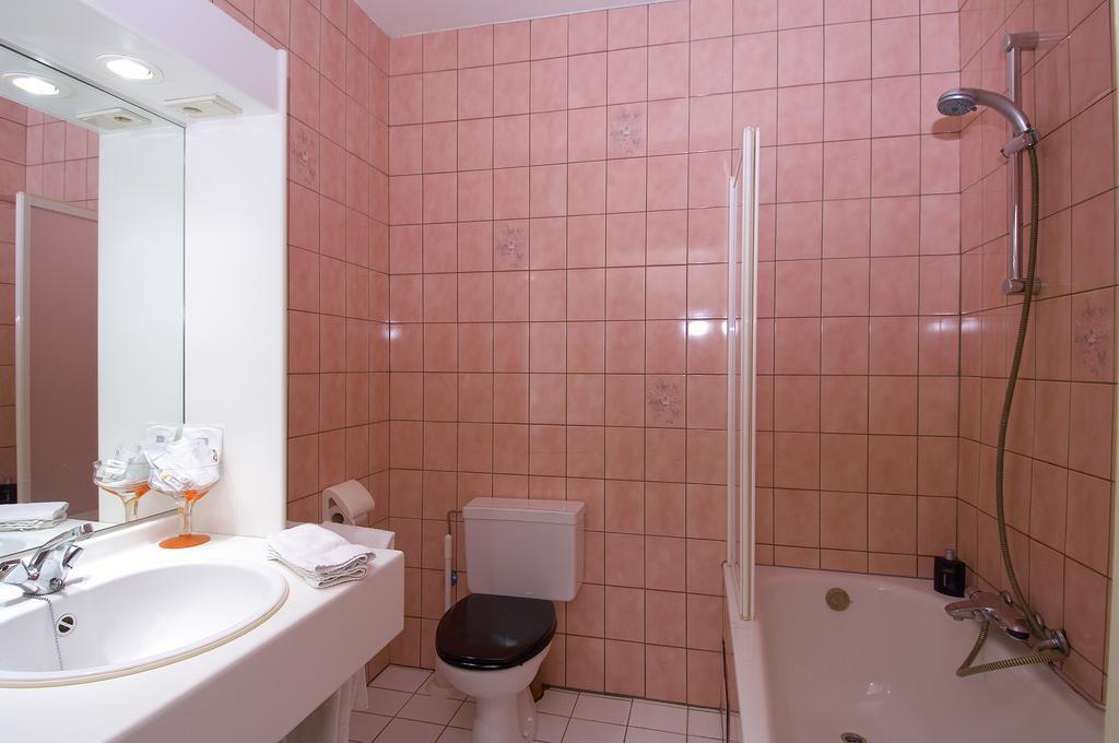 Hotel Apollo Zutendaal Eksteriør bilde